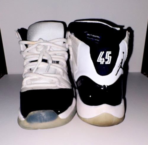 Jordan Air Jordan 11 Retro Concord 45 White/Black Colorblock Mid-Top