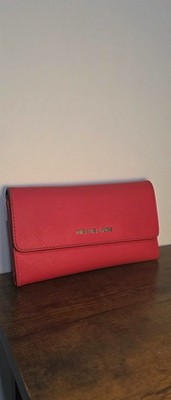 Michael Kors Women s Red Flap Wallet Logo Accent Zip Pocket ID Window