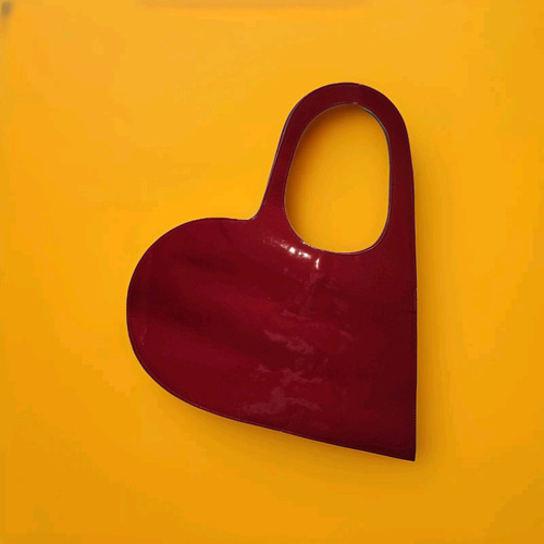 Large Red Hand Bag Heart Shape Modern High Gloss PVC Funky Cosplay Bucket Style - Picture 5 of 5