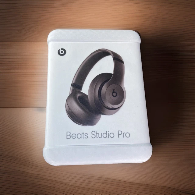 Beats Studio Pro Wireless Bluetooth Headphones - Deep Brown