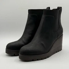 Crown Vintage Black Marleen Chunky Wedge Chelsea Boot Size 9M