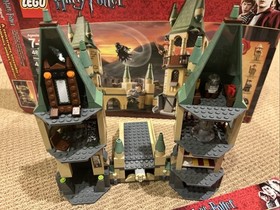 Lego Harry Potter Hogwarts Castle 4867 Some Pieces Missing With Box Instructions