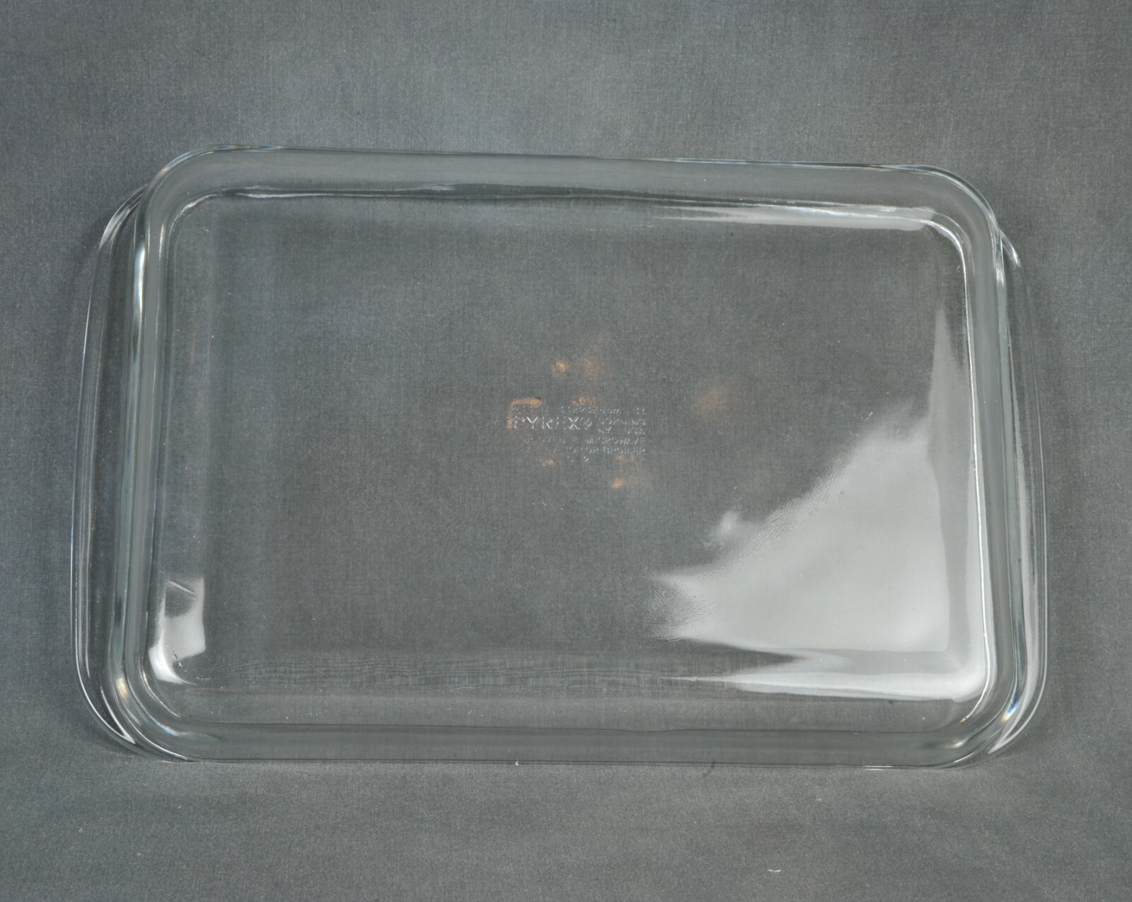 Pyrex Portables Insulated Carrier Black/Red, 9x13 Casserole, & 2 Hot