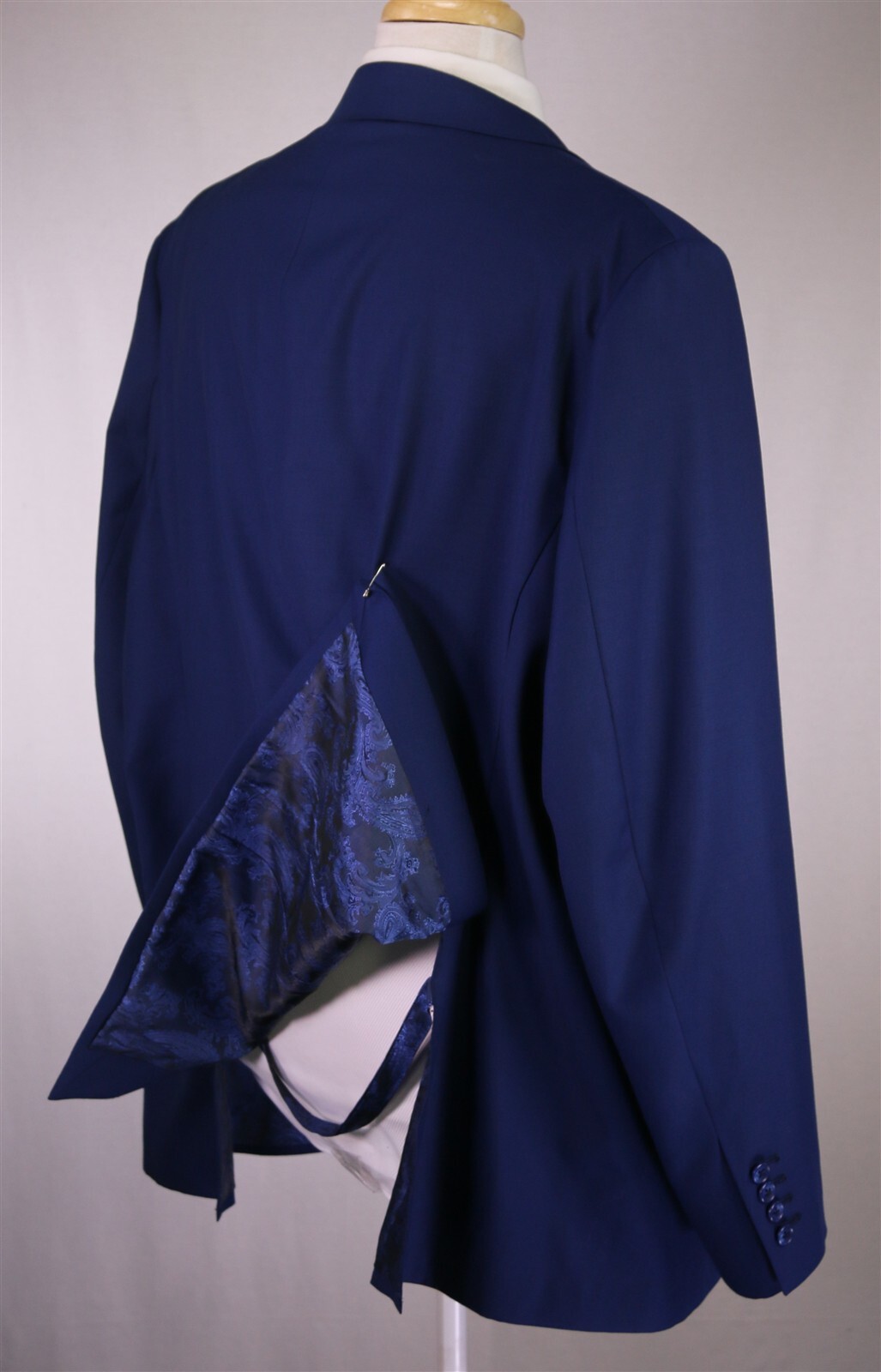 Custom Made! Solid Royal Blue 2-Btn Peak Lapel Wo… - image 8