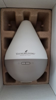 Young Living Dewdrop Ultrasonic Diffuser   Neu in OVP