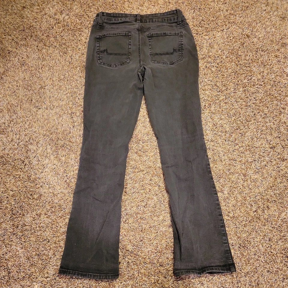 Pantalones de mezclilla M de Maurices negros tiro medio corte boot para mujer talla 6 regular Foto 2 de 4