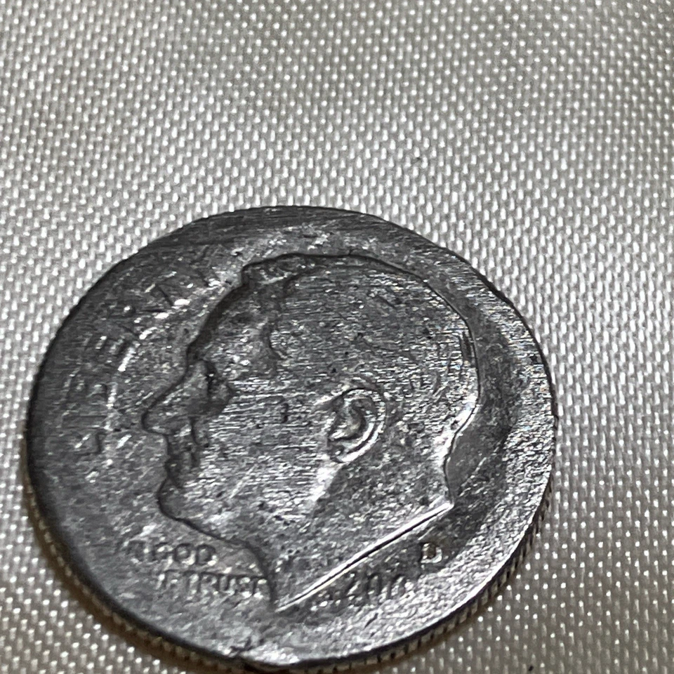 Roosevelt Dime  Error Coin 200? Strike Error Unclad - Image 4 of 4