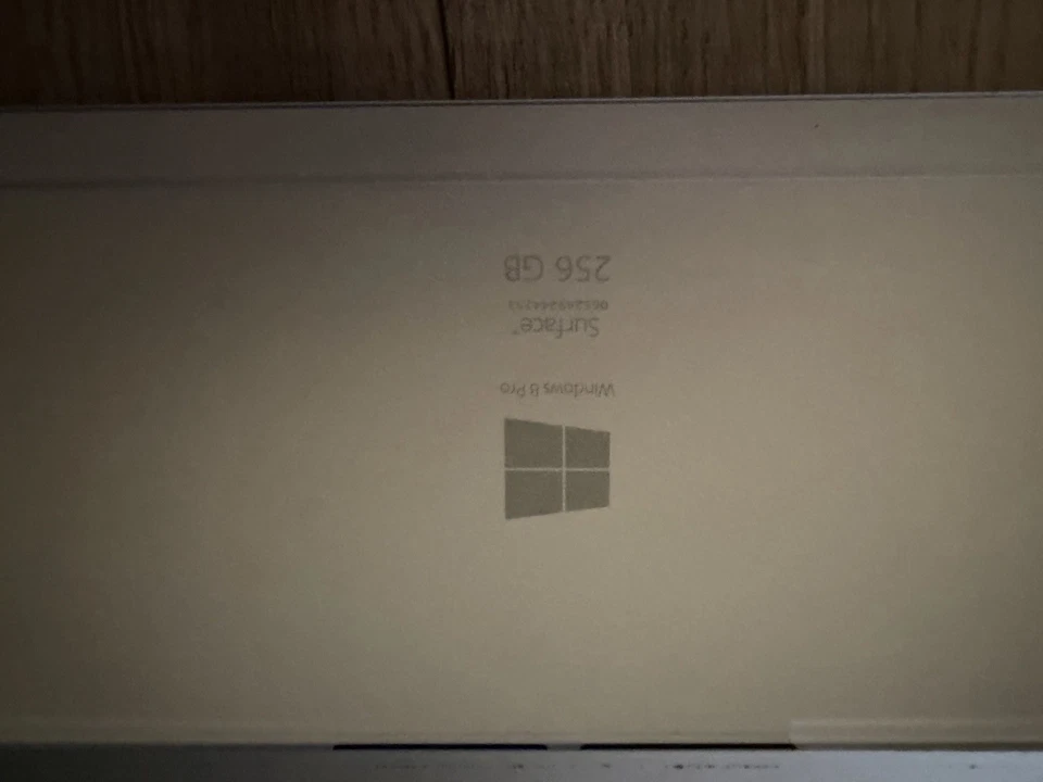 Microsoft Surface Pro 3 256GB, WLAN, 30,5 cm (12 Zoll) Tablet - Silber - Bild 4 von 4