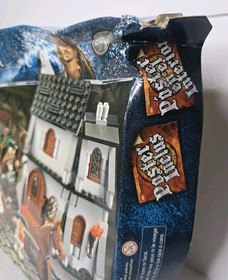 Lego Pirates Of The Caribbean The London Escape 4193 *NEW* Box Damaged/Opened 