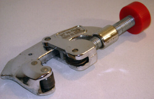 Vintage Indestro USA #262, 1/8" to 1" Tubing Pipe Cutter, Rare - Picture 2 of 3
