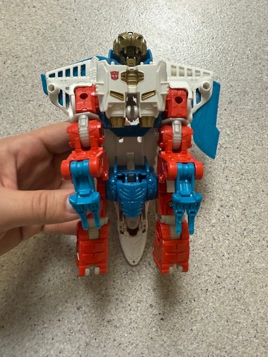 Figurine Transformers Generations Combiner Wars Sky Lynx Hasbro. CLEAN