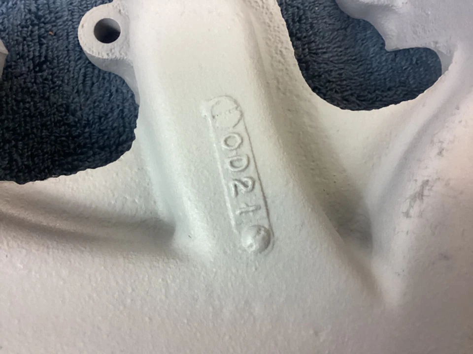 Colector izquierdo Ford 351W 351 Windsor Mustang Torino Ranchero D00E-9431-B Foto 2 de 4