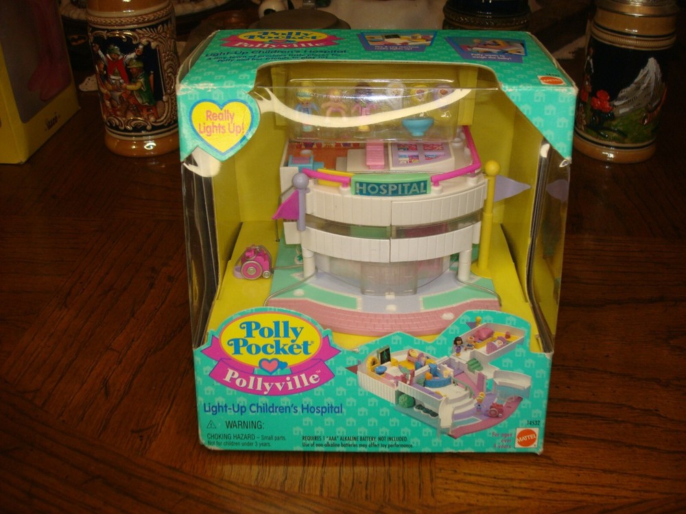 VERY RARE 1995 MATTEL BLUEBIRD LIGHTUP CHILDRENS HOSPITAL IN THE BOX POLLYPOCKET