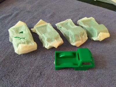Rare 20025 Dimestore Dreams truck parts