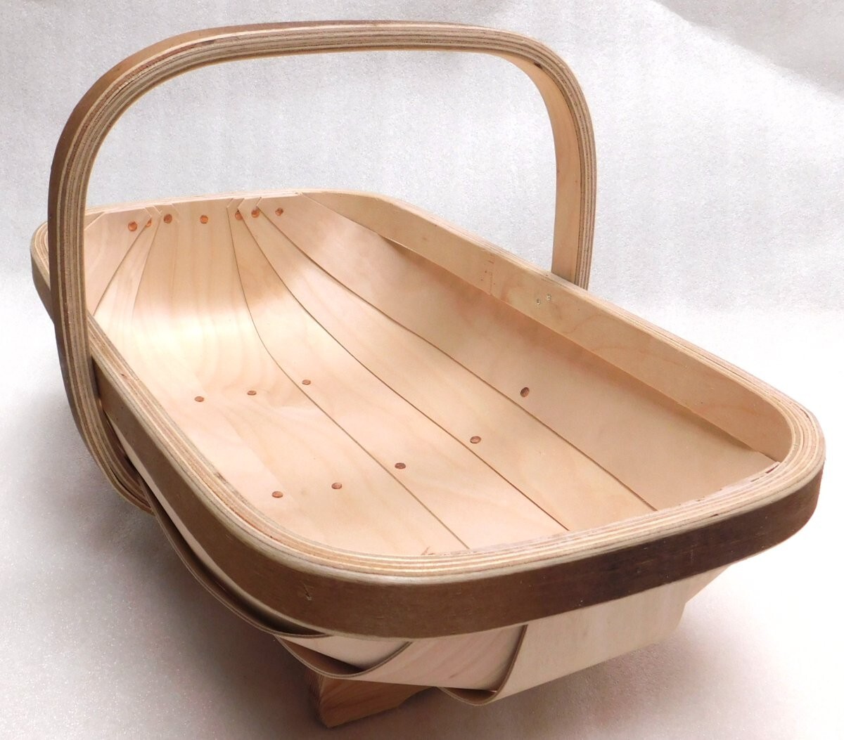 TRUGS - Our most popular SUSSEX TRUG - The No.7 - the 'Gardeners gift'