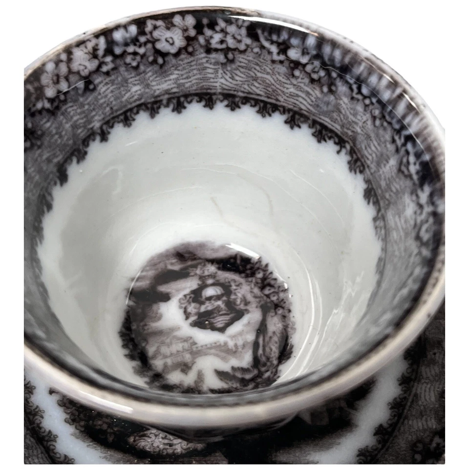 Jarrón antiguo Flow Mulberry negro transferware taza platillo sin mango Washington Foto 3 de 4