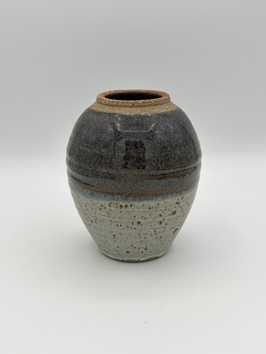 Vintage Gray Blue Brown Speckled Primitive Studio Art Pottery Vase 5" Maker Mark