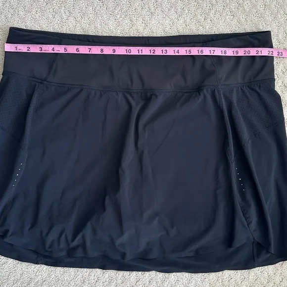 Athleta Run Wth t 16 skort | Skort, Clothes desgn, Plus fashon