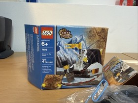 Vintage LEGO 7409 Orient Expedition Secrets Of The Tomb Complete Set Open Box