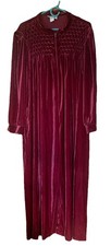 Robe Saybury Velour Zip Closure Smoking Dark Red Maxi Size 2X Vintage Woman s