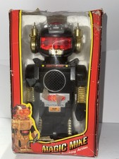 1987 Magic Mike II Model B No. 2165 Toy Robot In Orig Box Untested.