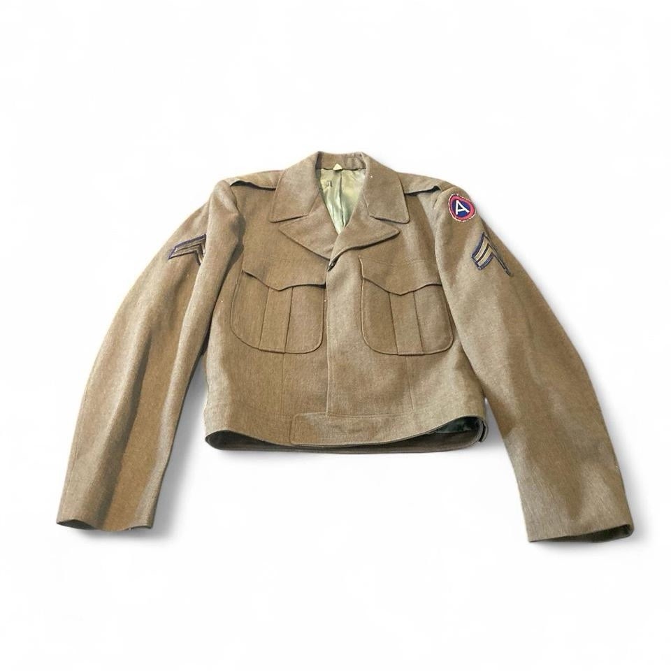 Tan and Brown Vintage Military Jacket Men's Size Medium Long Sleeve Button Up