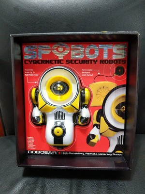 SPYBOTS Cybernetic Security Robots Roboear Listenin Robot 100 FT 68403 Christmas