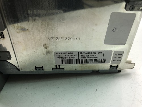 VW GOLF IV Variant 1J5 1K0035186R Music Radio CD Player Head Unit 2004 14922898 - Picture 3 of 4