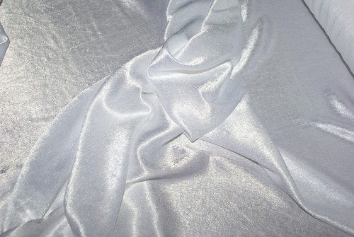 1 Metre - WHITE Shimmer Crinkle Crush Sateen Fabric, Weight, 145cm Wide - Picture 3 of 6