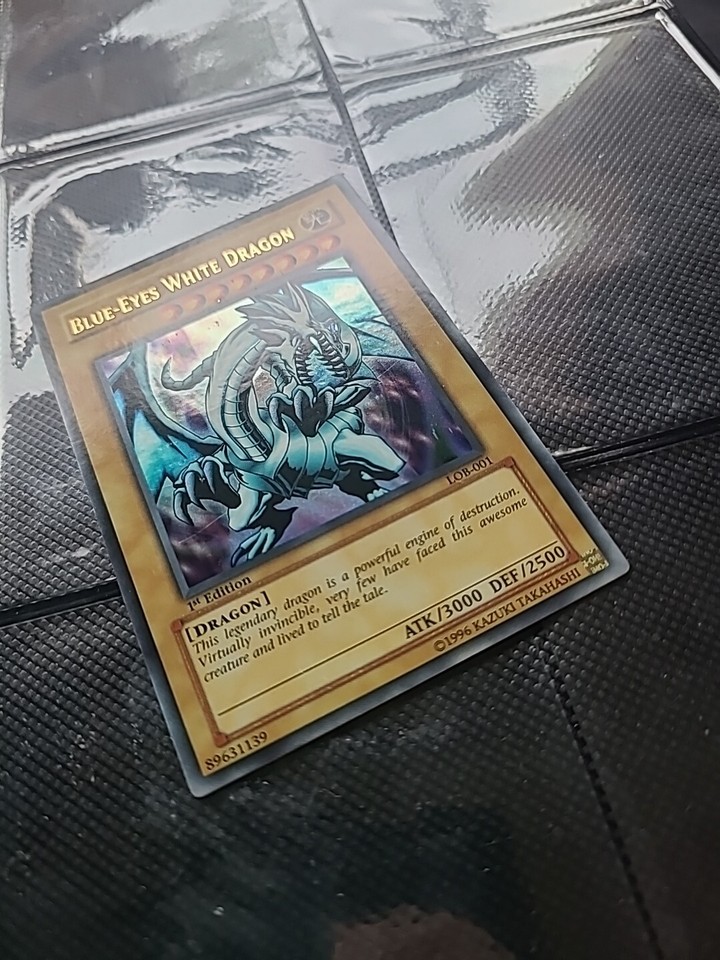 Legend Of Blue Eyes Yu Gi Oh Yu-Gi-Oh! Legend Of Blue Eyes White Dragon LOB-K  Booster Box - Korean Version Factory Sealed Legend Of Blue Eyes Booster Box