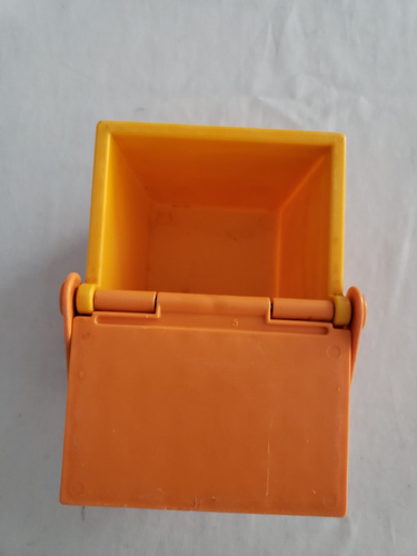 VINTAGE 1974 Fisher Price TEDDY BEAR PICNIC BASKET Toy #677 - 70s Pretend Play - Picture 3 of 9