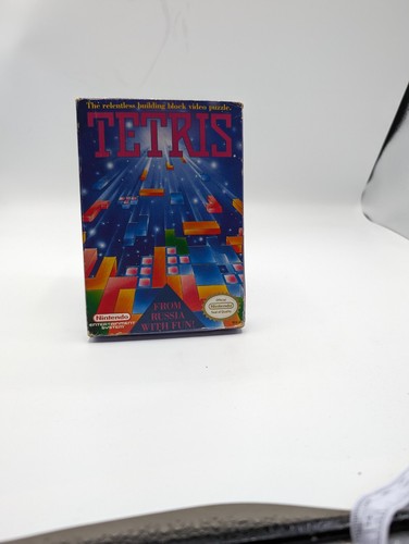 Nintendo NES Tetris Game, Box, Sleeve, Foam Insert, Poster & Manual 1989 Tested - Picture 3 of 17