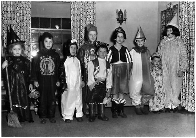 1950 Halloween Children Dressed up to go Trick or Treating 7 x 11 photograph