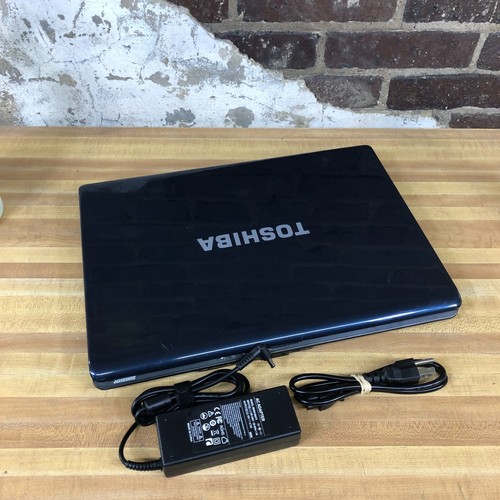 Portátil retro para juegos Toshiba Satellite AMD Athlon 1,90 GHz 3 GB RAM (Windows Vista) - Imagen 5 de 10