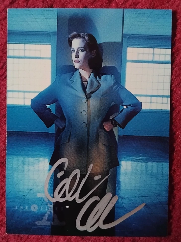 The X-Files David Duchovny & Gillian Anderson autograph trading cards - Image 3 of 4
