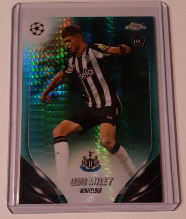 Lewis Miley 2023-24 Topps Chrome UEFA Club Competitions Aqua Prism #31 Rookie RC