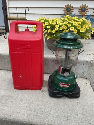 Coleman Lantern 220K Vintage 1981  With Red Case