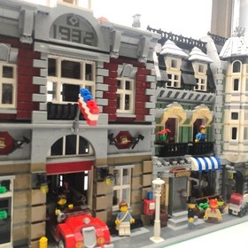 LEGO 10197 Fire Brigade Advanced models Modular Buildings 2009 Complete