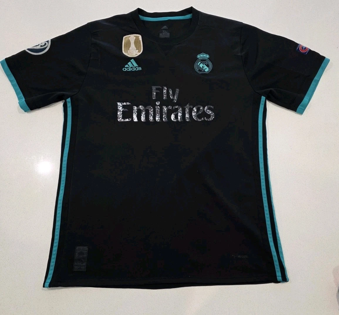 25+ Real Madrid Black International Club Soccer Fan Shirts for
