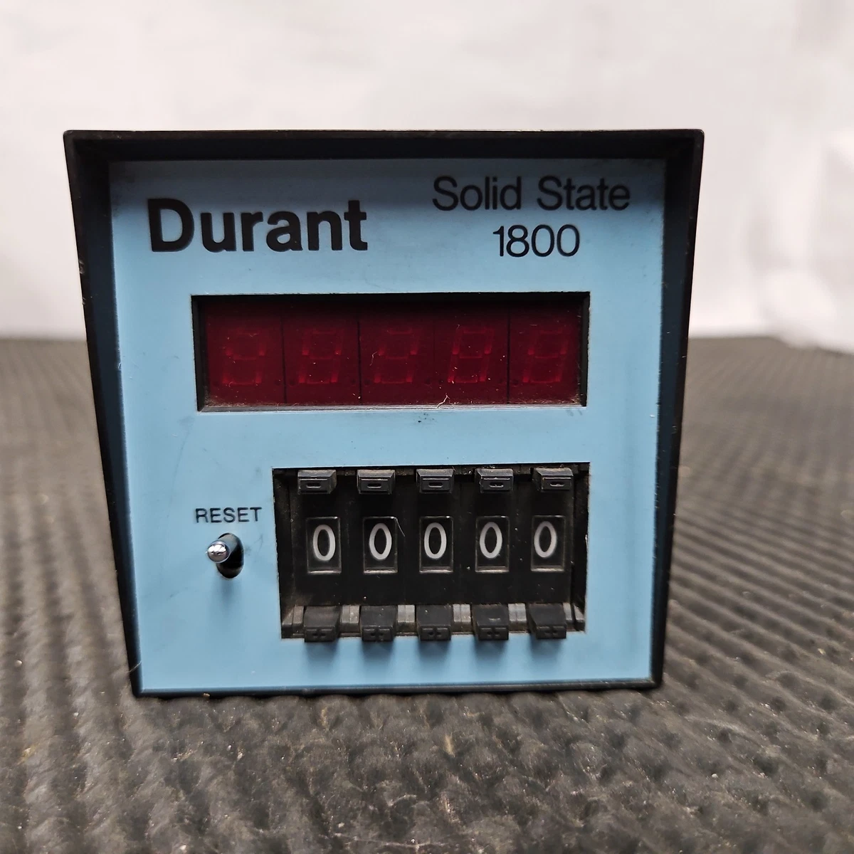 515926_7