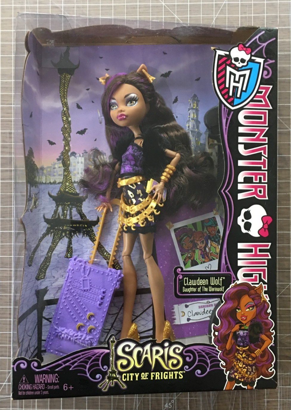 Monster High Doll Clawdeen Wolf Doll Scaris City of Frights Mattel Y0379 - NIB
