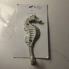 Metal Seahorse Shaped Wall Hook