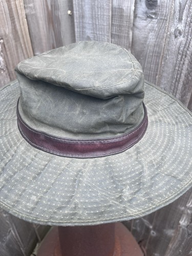 Barbour D595 Hut Wachs dunkelgrün Lederbesatz Krempe - groß - Bild 5 von 16