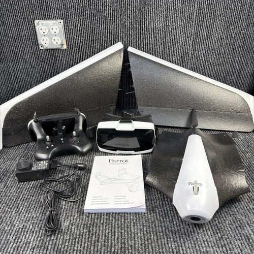 Parrot Disco Fixed-Wing Model Airplane + Controller, FPV goggles & accessories