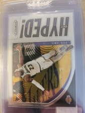 2019 Prizm Hyped Lebron James