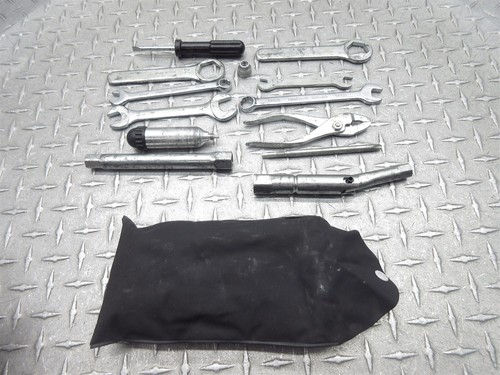 2003 02-06 Suzuki DL1000K V-Strom 1000 Tool Set Kit Onboard Roadside Bag Case - Picture 9 of 10