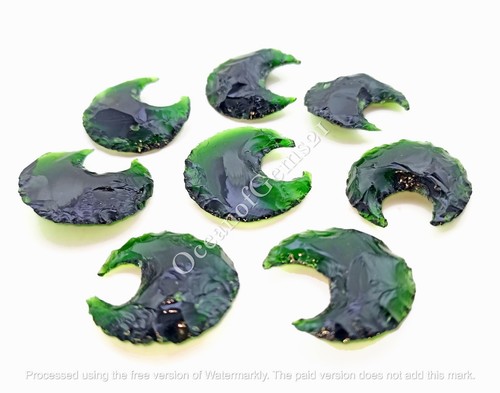 100 Carat Green Chrome Diopside Moon Carved, 4-5 Piece, Loose Gemstone Cabochon - Picture 4 of 10