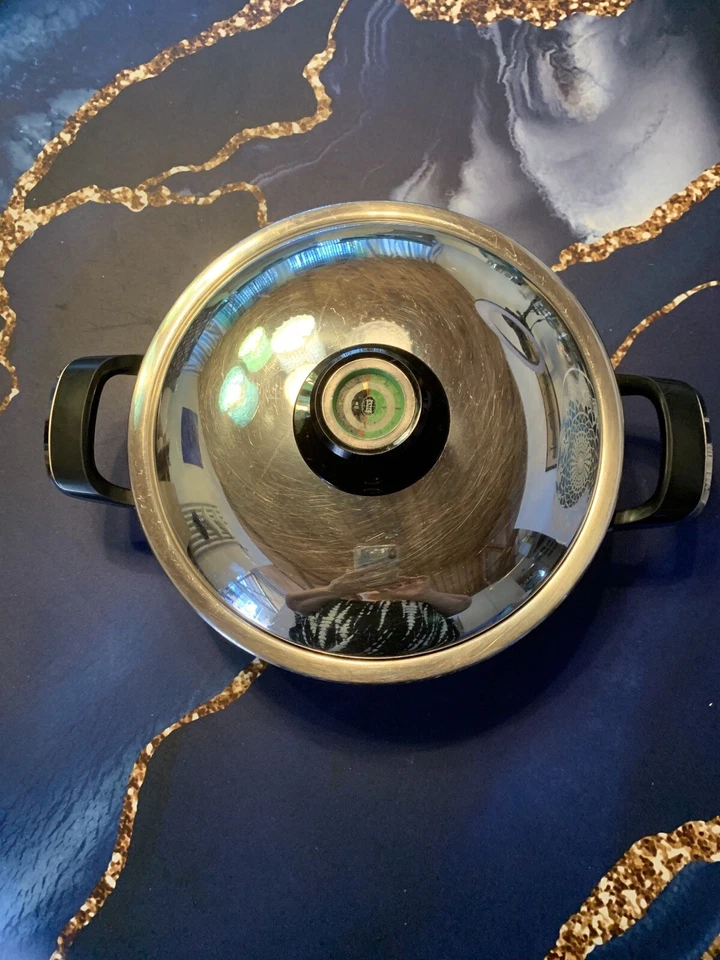 AMC Bräter mit Deckel, 24 cm, 3,3 Liter