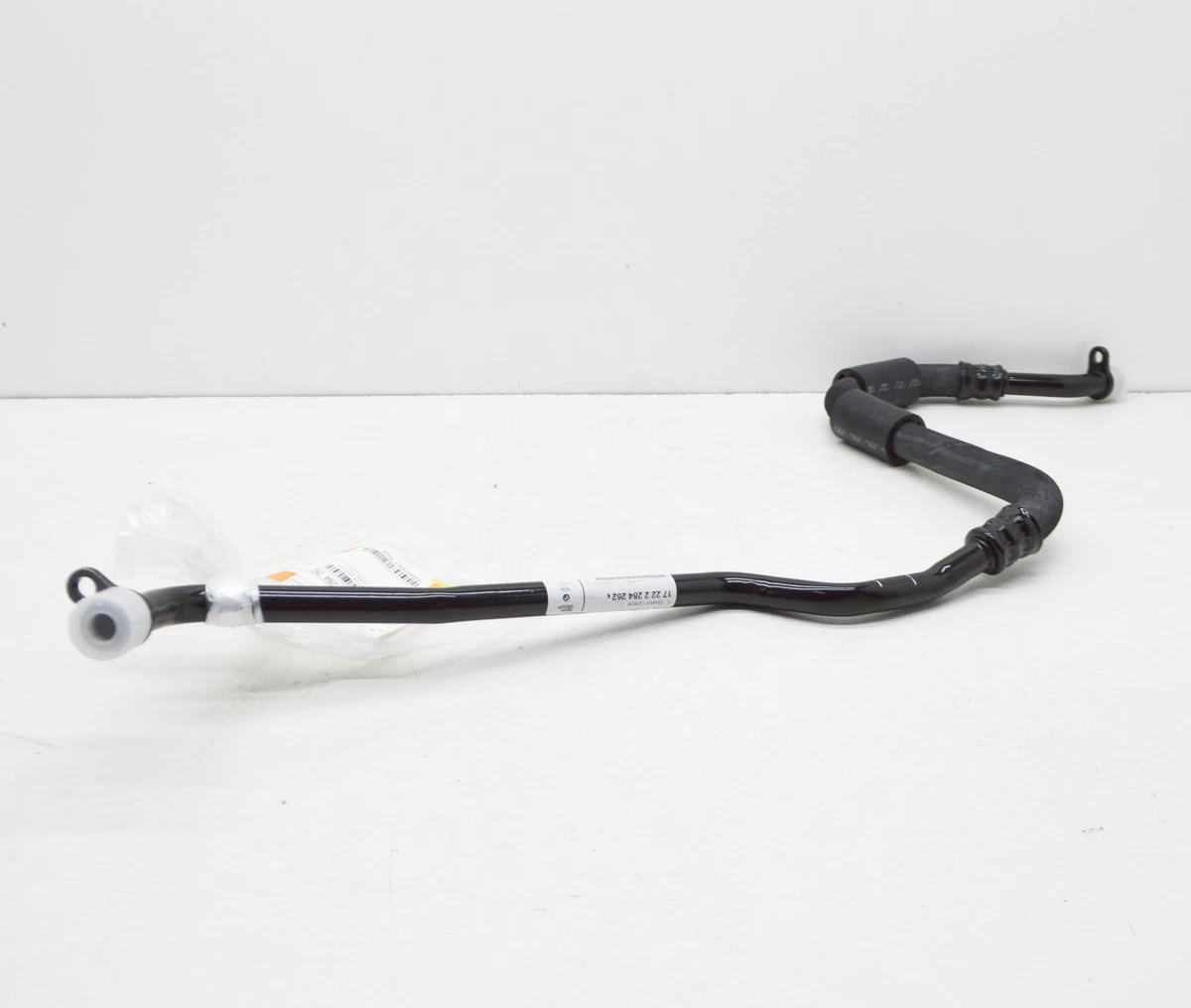 NEW OEM BMW M5 F10 ENGINE OIL COOLER RETURN PIPE 2284262 