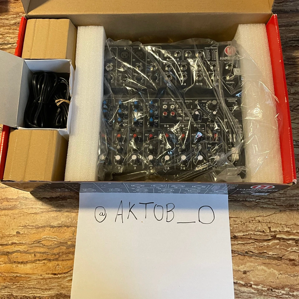 Harbinger L1202FX 12-Channel Mixer with Effects - Black NEW (OPEN BOX) STUDIO - Image 3 of 3